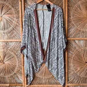 Shyanne Chic Snake Print Kimono with Brown Trim 100% Rayon One Size
